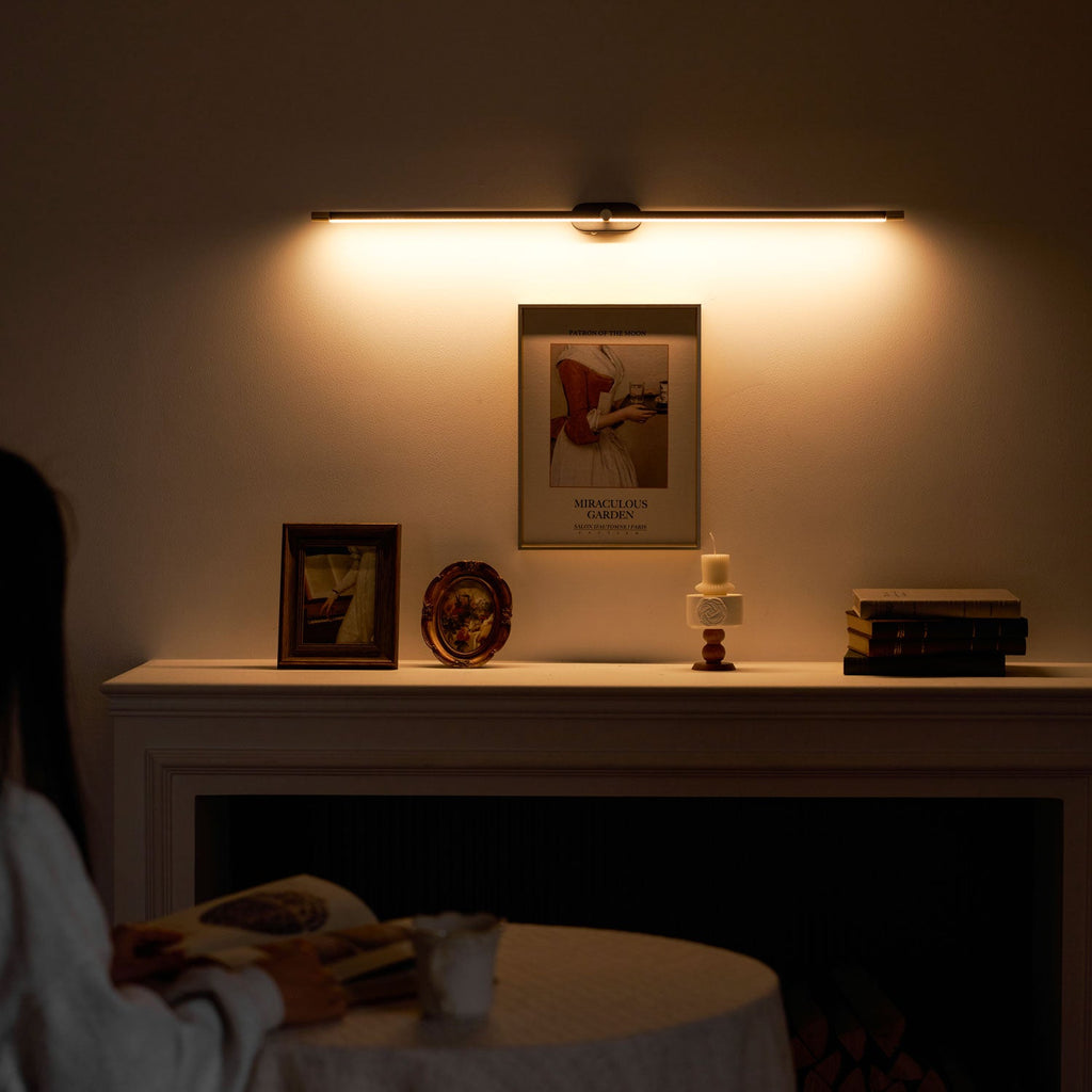 Minimalist Linear Rechargeable Vanity Wall Lamp