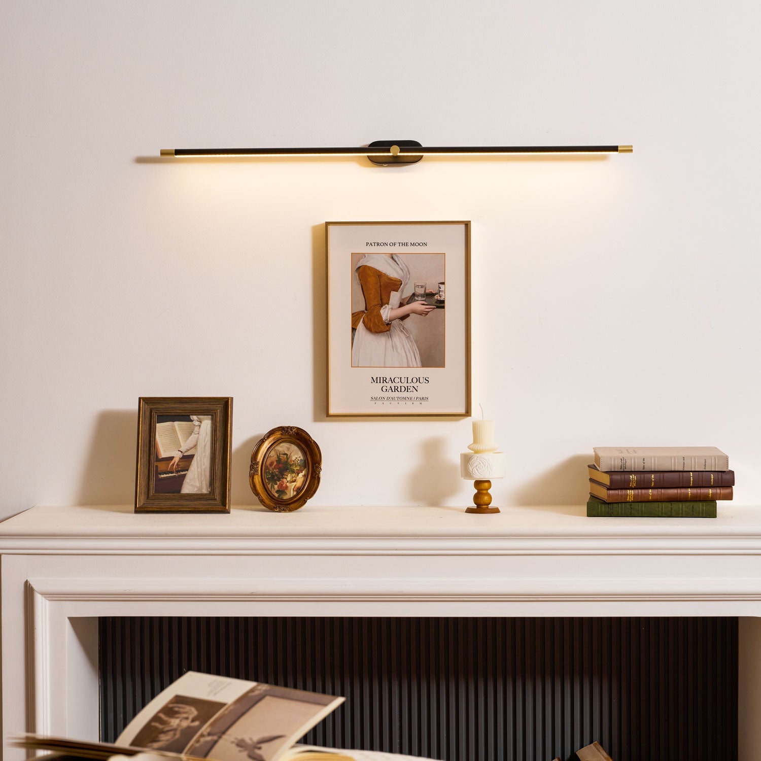 Minimalist Linear Rechargeable Vanity Wall Lamp