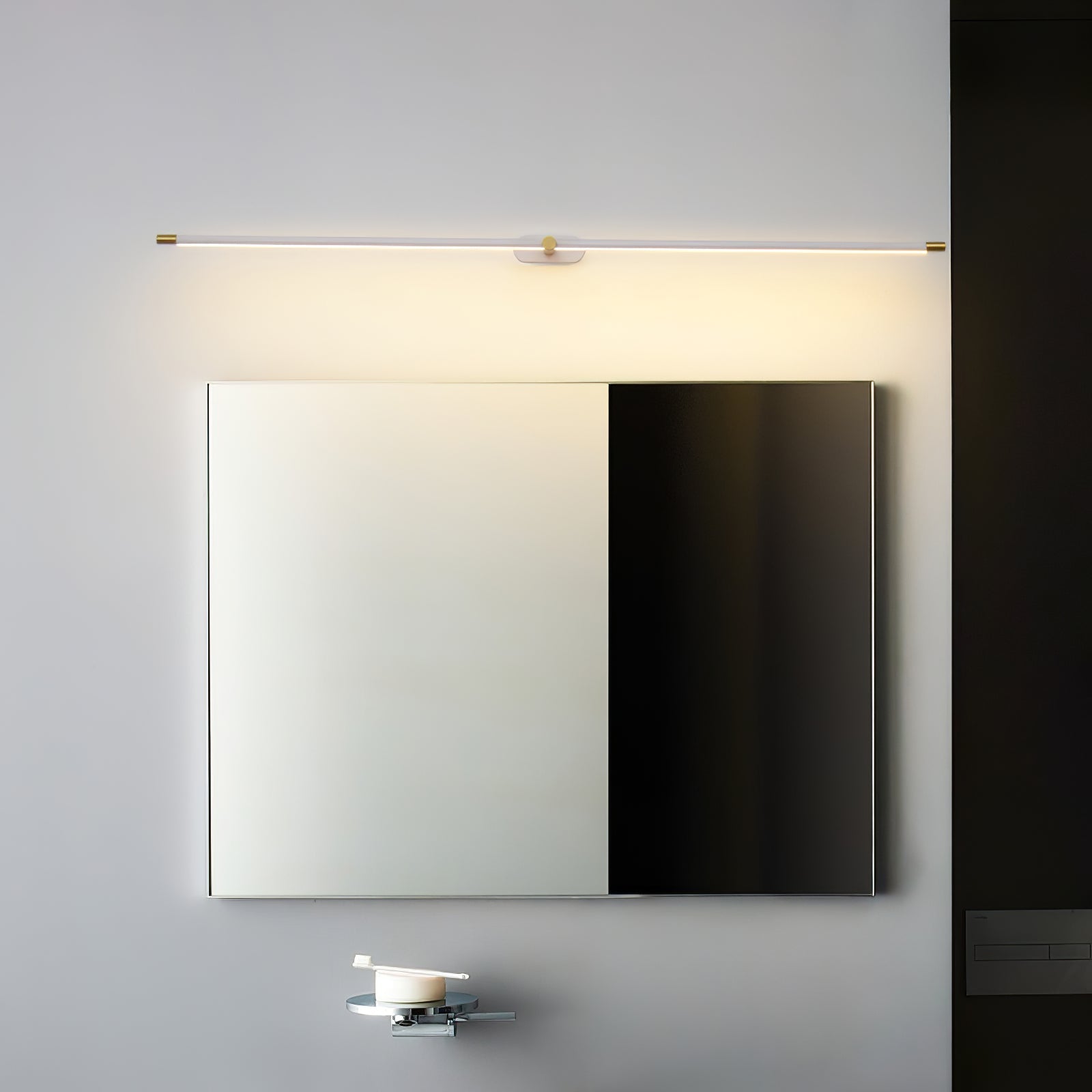 Minimalist Linear Rechargeable Vanity Wall Lamp