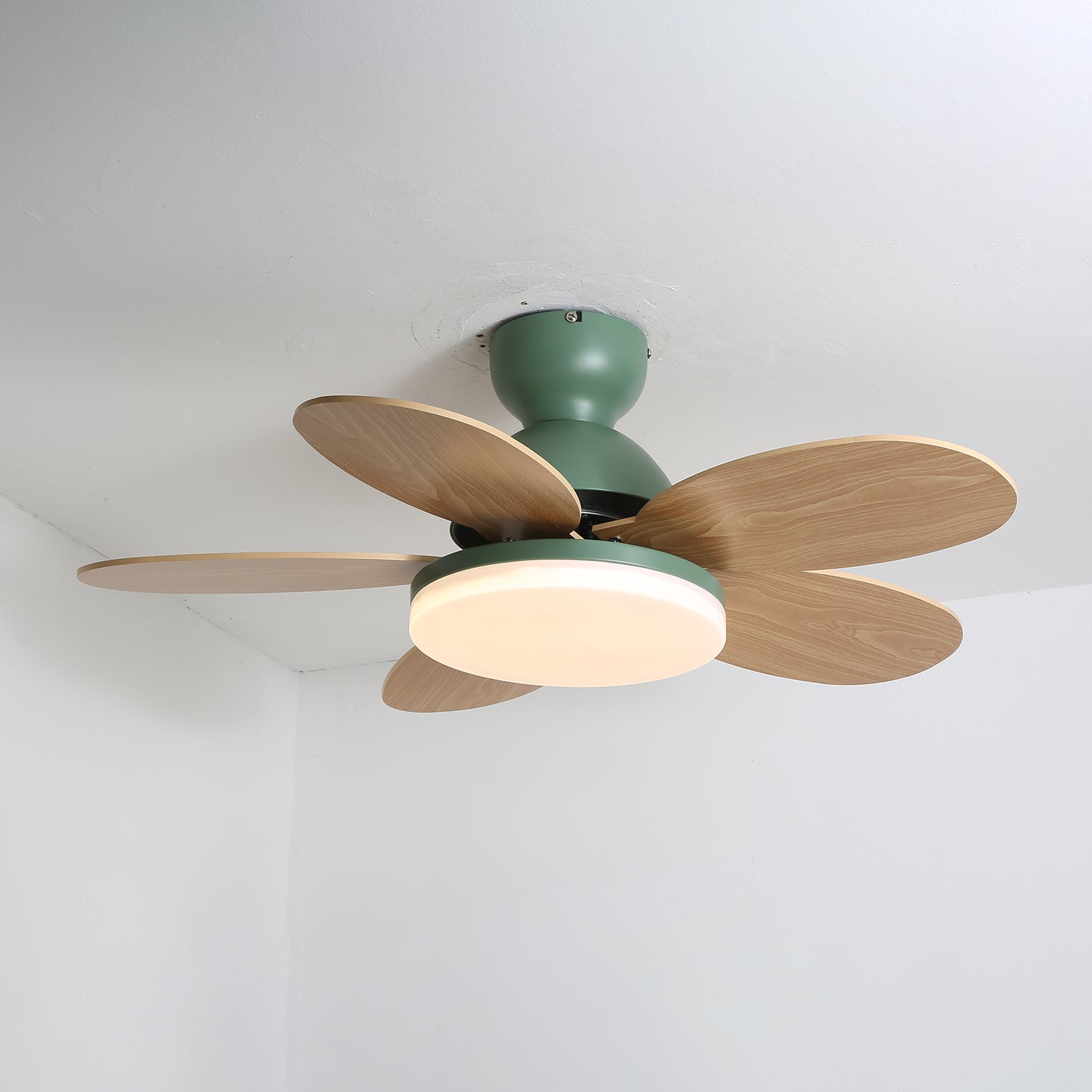 Petalo Modern Wood Ceiling Fan Light