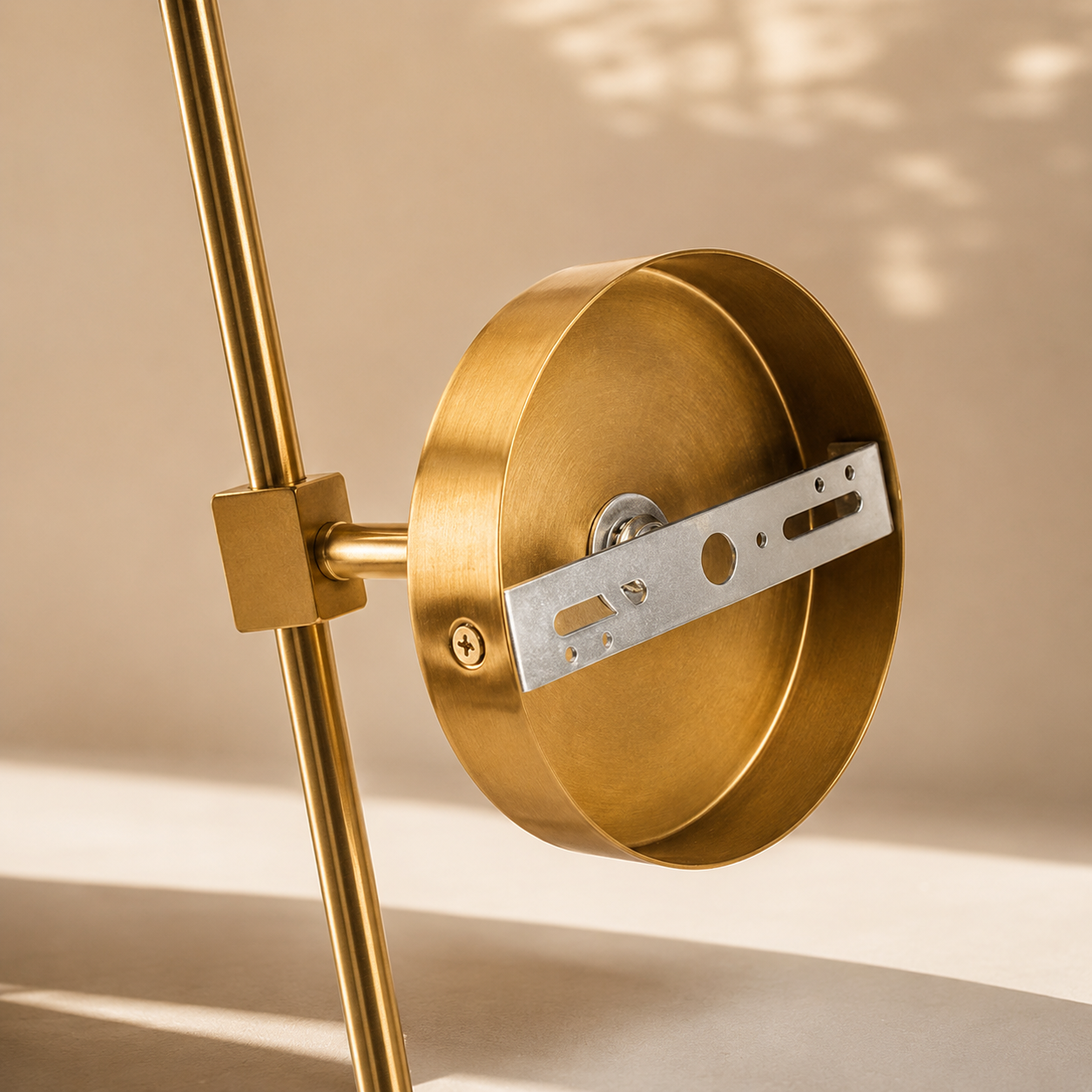 Velnee Cordless Wall Sconce